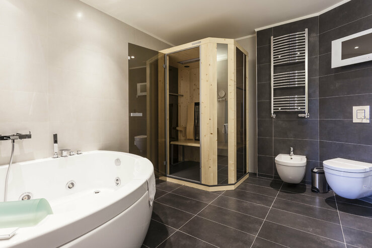 infra sauna v kúpeľni - domáca sauna
